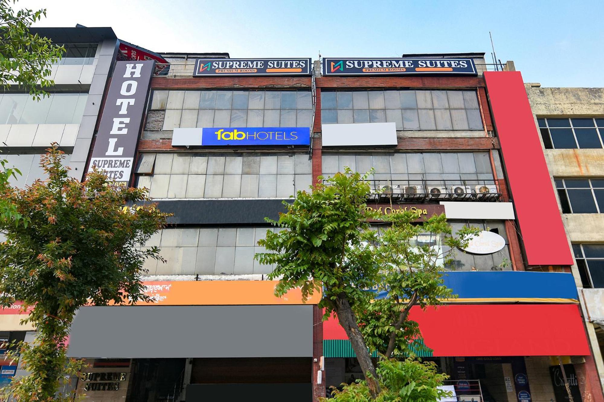 Fabhotel Supreme Suites Ludhiana Exterior photo