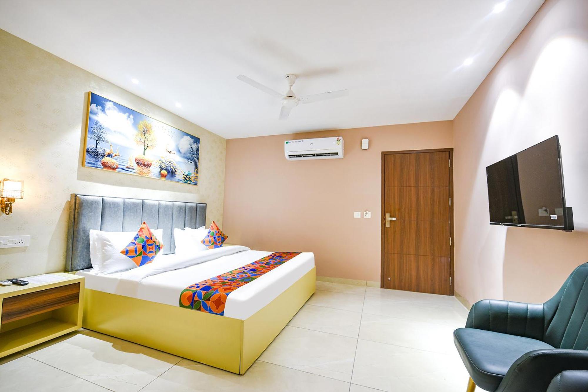 Fabhotel Supreme Suites Ludhiana Exterior photo